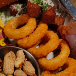 Anéis de Cebola Empanados na Air Fryer: Receita Crocante e Irresistível!